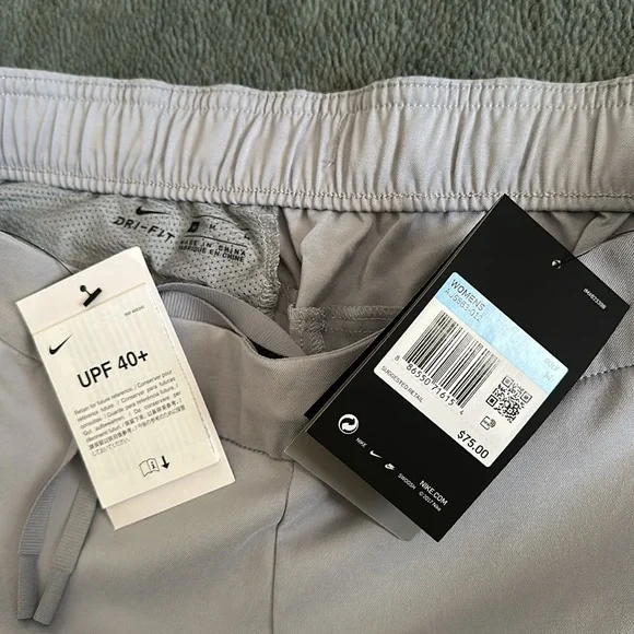 Nike dri fit golf womens upf 40 sunblock ultra violet protection shorts medium - Picture 4 of 4